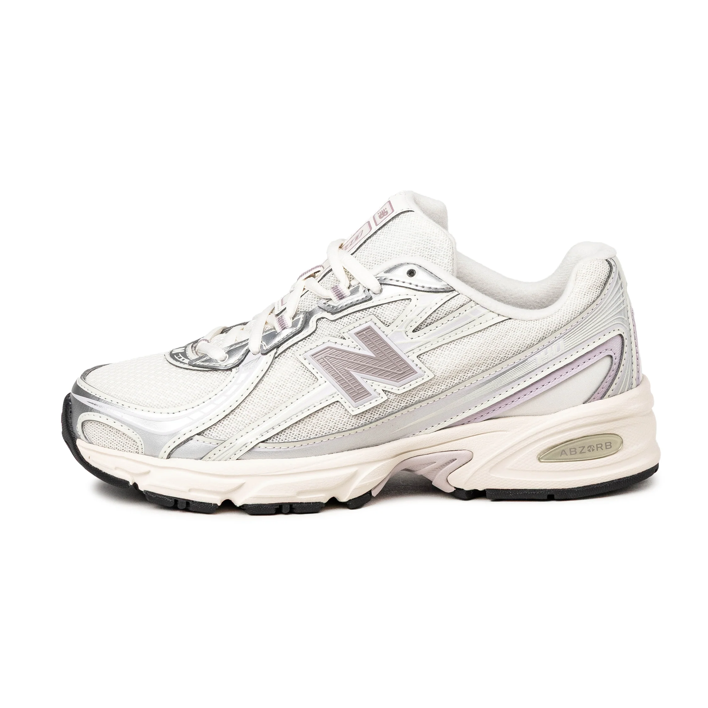 New Balance 740