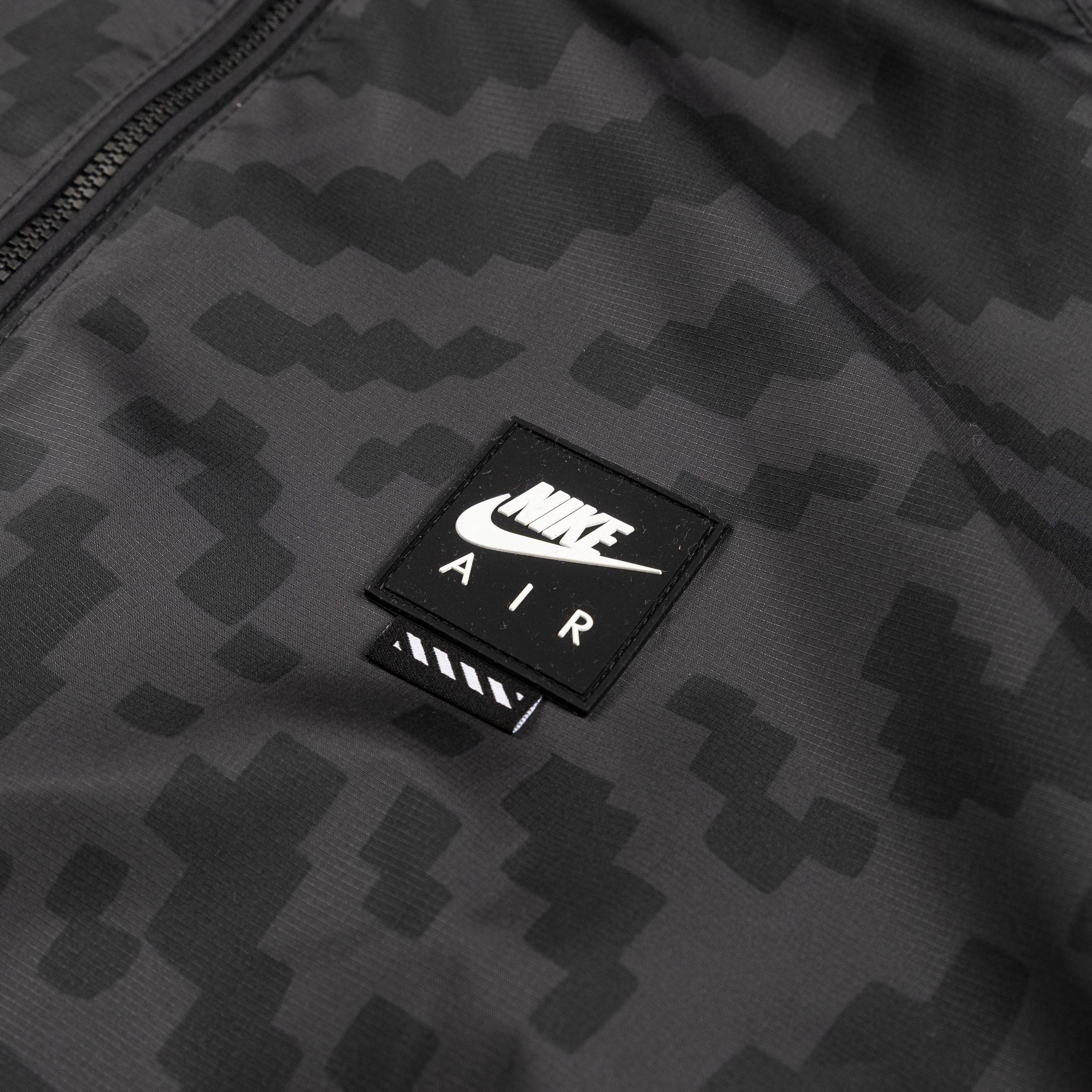 Nike	Air Half Zip Jacket - Image 2